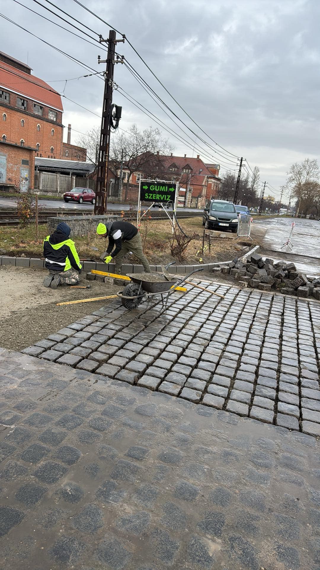 Kiskockakő lerakása közterületen